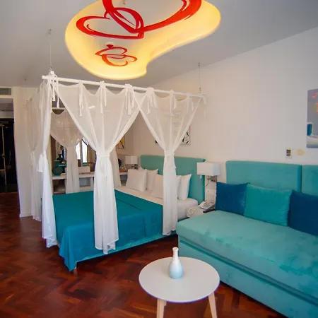 Bougainville Bay ホテル 5*