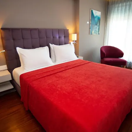 Bougainville Bay ホテル 5*