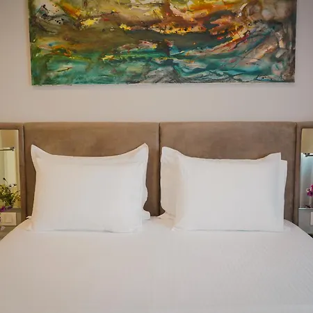 ホテル Bougainville Bay Sarandë