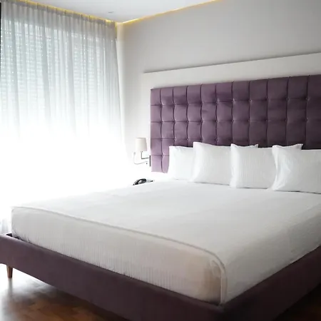 Bougainville Bay 5* Sarandë