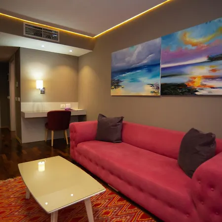 Bougainville Bay ホテル 5*